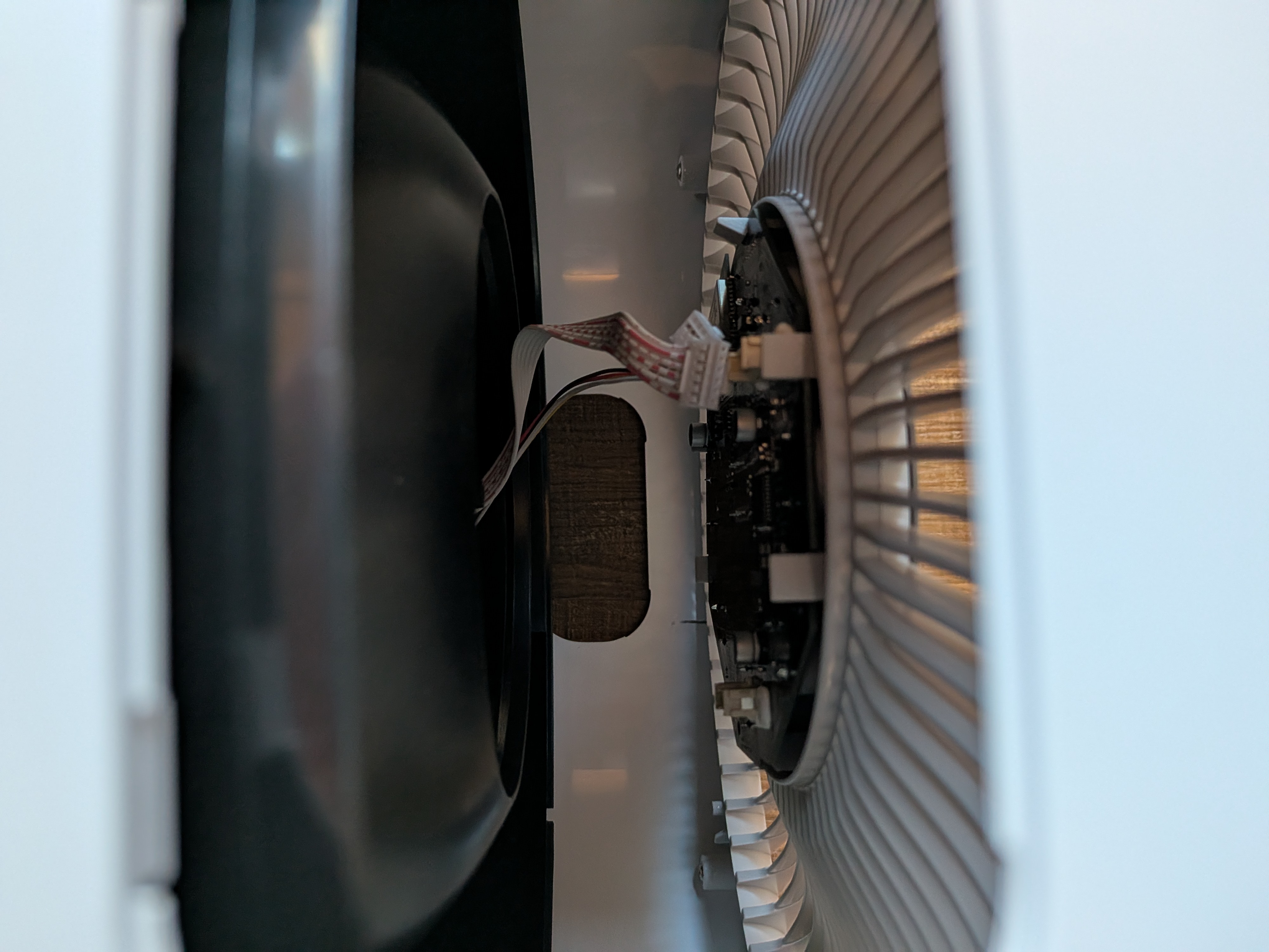 Levoit 600S Unplugging Cables