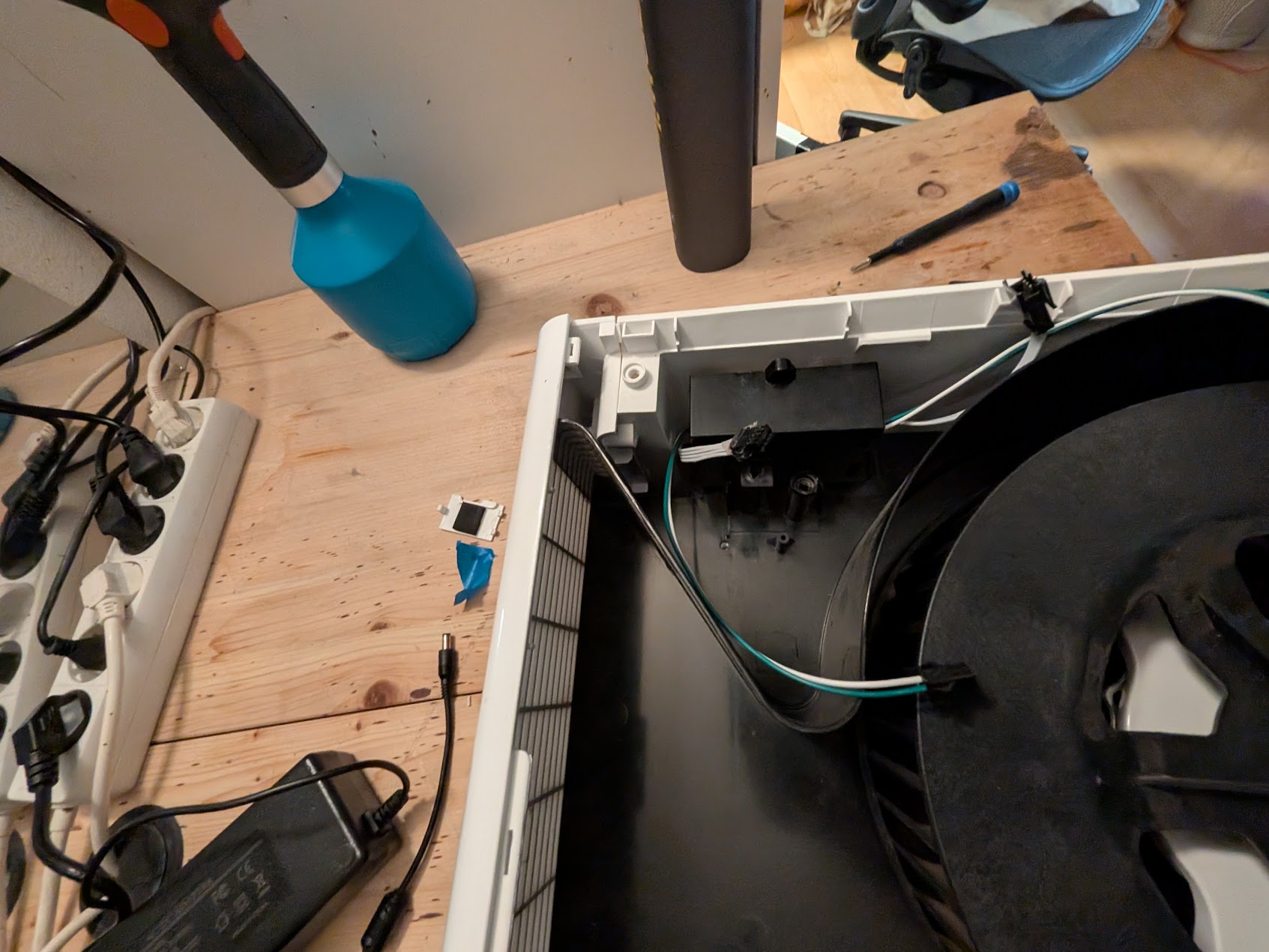 Fan assembly step 1